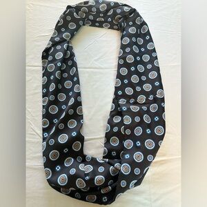 Chase infinity scarf